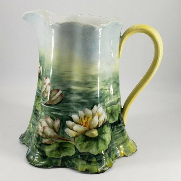 HABSBURG CHINA AUSTRIA HAND PAINTED WATER LILLIES LILLY PORCELAIN PITCHER - Picture 5 of 8